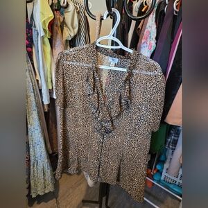 SOLDWorthington top size extra large